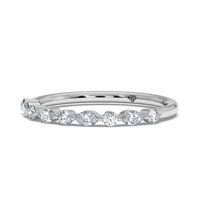 Platinum Holly Wedding Band