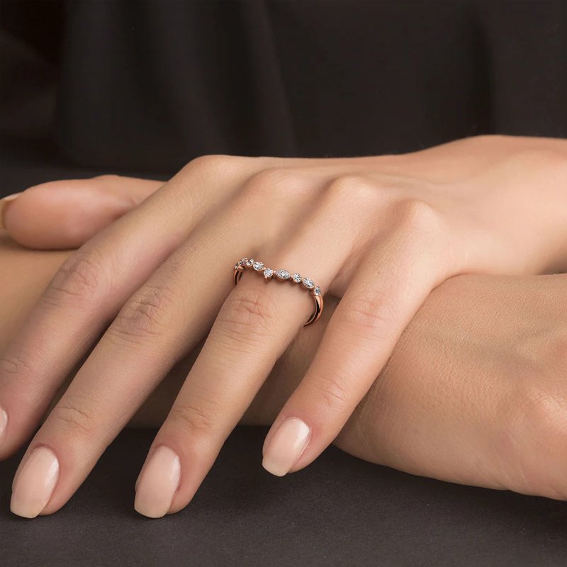 18K Rose Gold Zinnia Curved Wedding Band